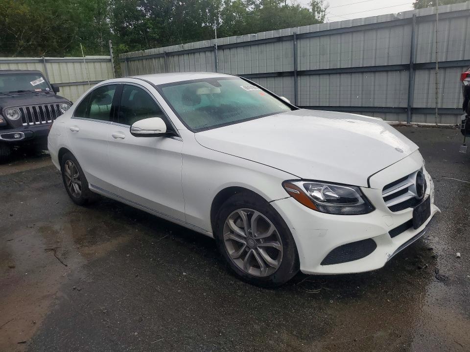 2015 Mercedes-benz C მანქანა იყიდება აუქციონზე, vin: 55SWF4KB7FU083661, აუქციონის ნომერი: 66101976