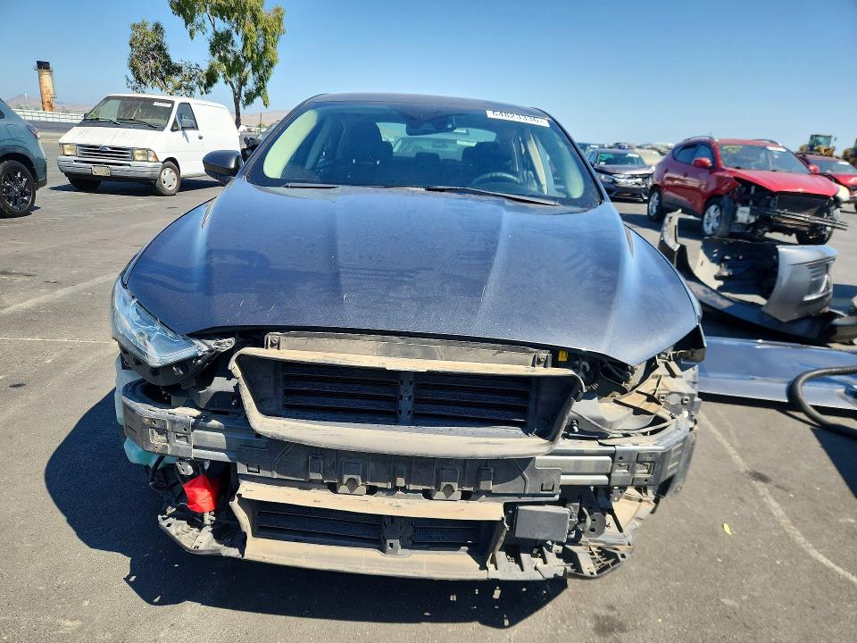 2020 Ford Fusion მანქანა იყიდება აუქციონზე, vin: 3FA6P0HD2LR149484, აუქციონის ნომერი: 64823336