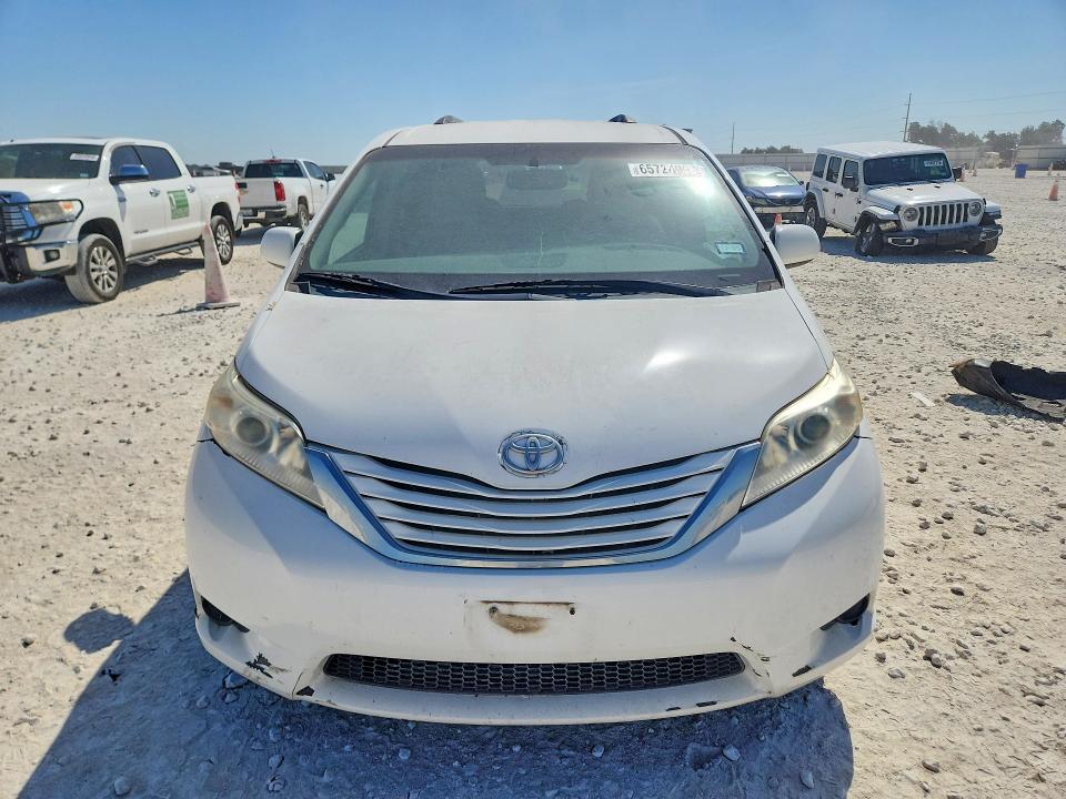 Aukcja sprzedaży 2015 Toyota Sienna, vin: 5TDKK3DC8FS560511, numer aukcji: 65724966