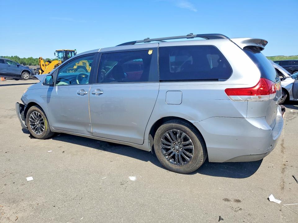 2013 Toyota Sienna მანქანა იყიდება აუქციონზე, vin: 5TDYK3DC7DS309177, აუქციონის ნომერი: 63607456
