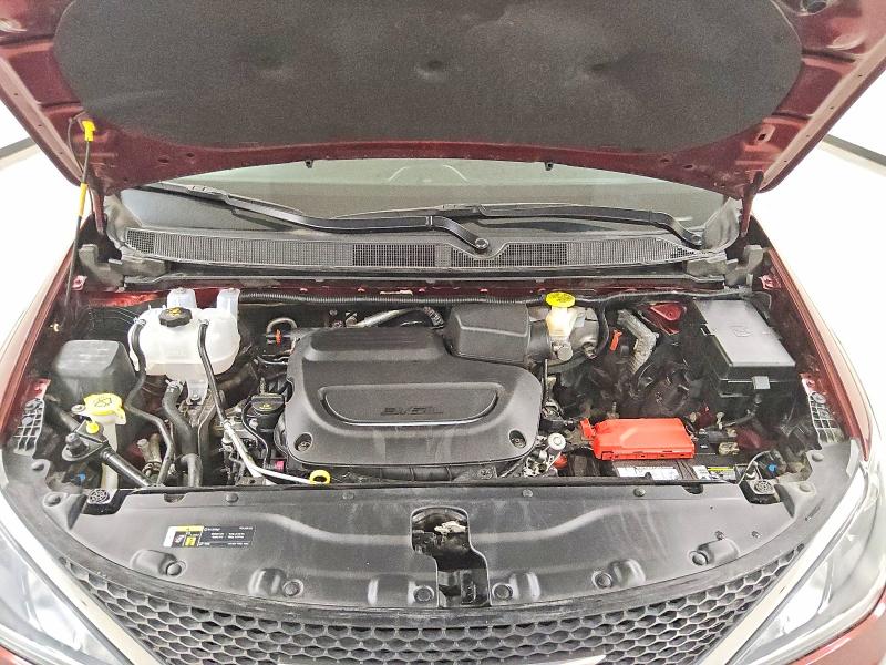 Продаж на аукціоні авто 2020 Chrysler Pacifica, vin: 2C4RC1BG4LR106928, номер лоту: 64572226