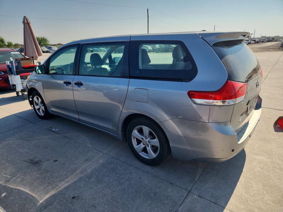 Продажа на аукционе авто 2014 Toyota Sienna, vin: 5TDZK3DC9ES408024, номер лота: 63411346