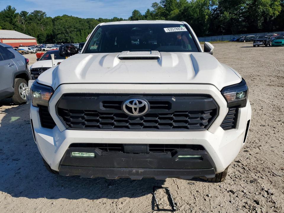 63578856 :رقم المزاد ، 3TYLB5JN7ST068816 vin ، 2025 Toyota Tacoma مزاد بيع