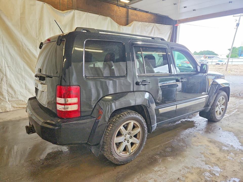 64770166 :رقم المزاد ، 1C4PJMAK5CW197848 vin ، 2012 Jeep Liberty مزاد بيع