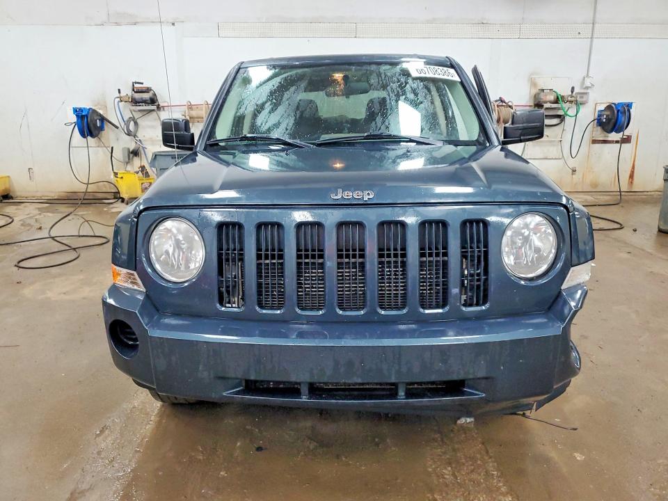 2008 Jeep Patriot მანქანა იყიდება აუქციონზე, vin: 1J8FT28W88D728037, აუქციონის ნომერი: 66708386