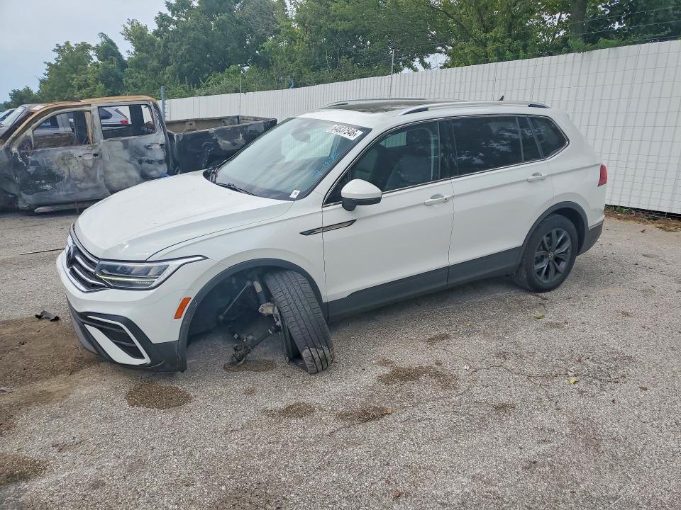 Продаж на аукціоні авто 2022 Volkswagen Tiguan, vin: 3VV2B7AX1NM115753, номер лоту: 64837546
