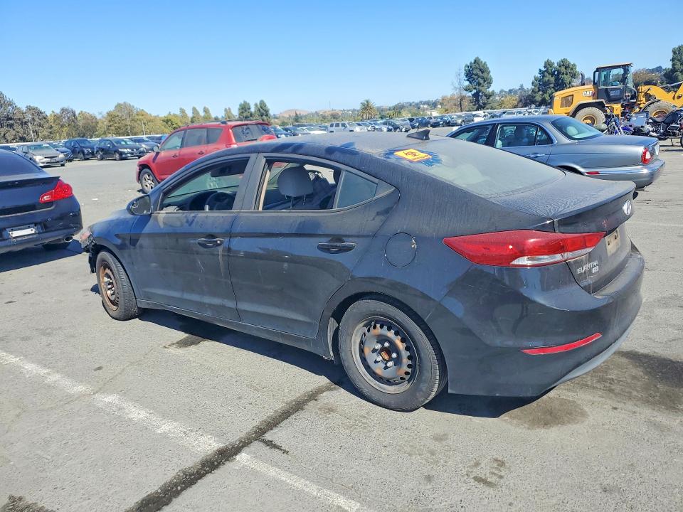 2017 Hyundai Elantra მანქანა იყიდება აუქციონზე, vin: KMHD74LF1HU372127, აუქციონის ნომერი: 63675936