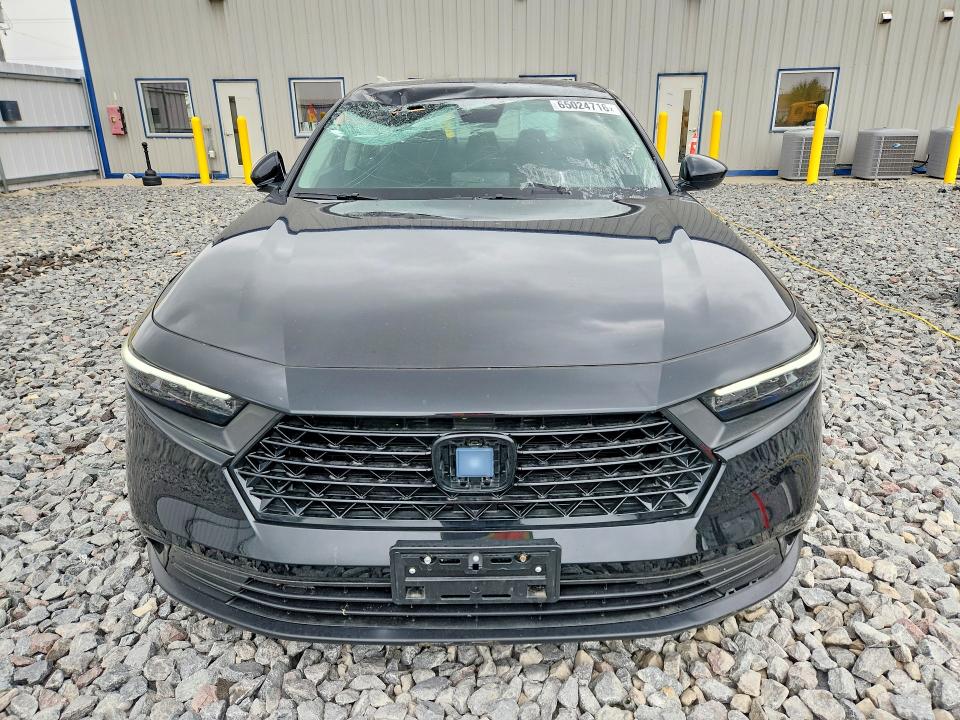 Продаж на аукціоні авто 2025 Honda Accord, vin: 1HGCY1F43SA011613, номер лоту: 65024716