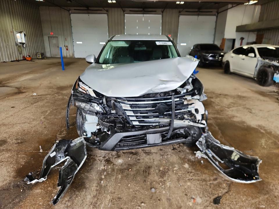 2025 Nissan Rogue მანქანა იყიდება აუქციონზე, vin: 5N1BT3BB2SC795422, აუქციონის ნომერი: 64277166