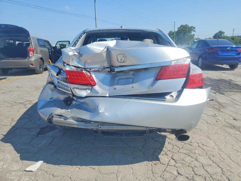 2015 Honda Accord მანქანა იყიდება აუქციონზე, vin: 1HGCR2F8XFA106083, აუქციონის ნომერი: 65895186