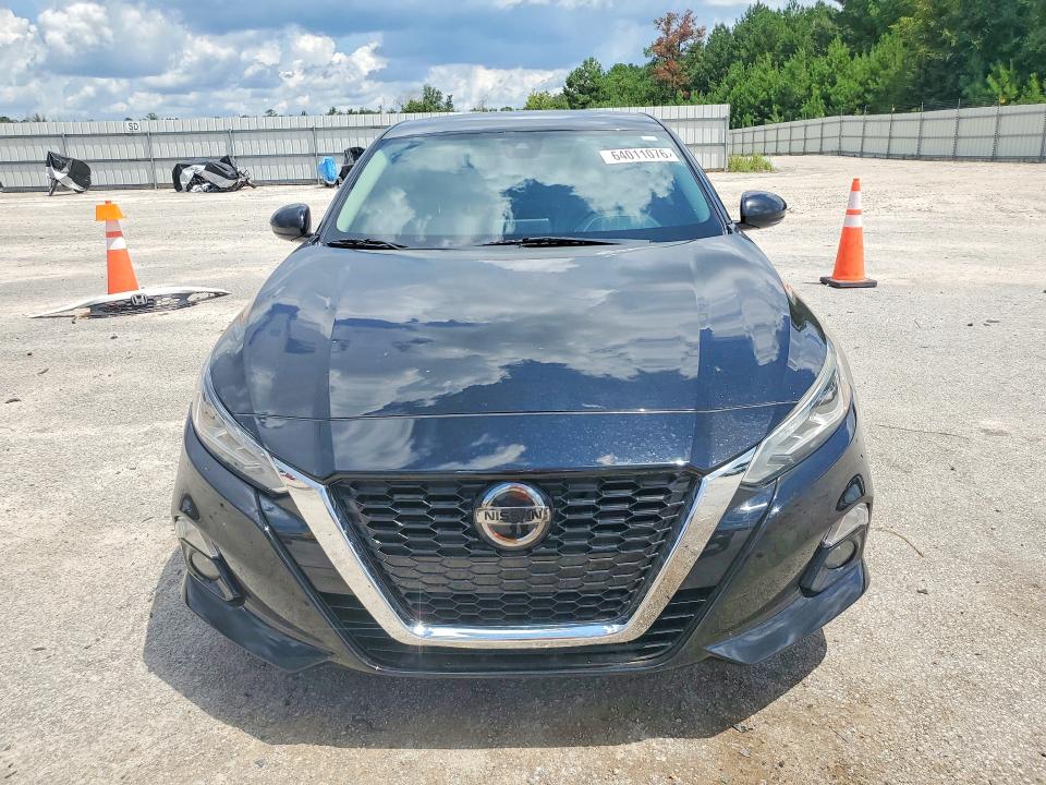 Продаж на аукціоні авто 2019 Nissan Altima, vin: 1N4BL4EV0KC250955, номер лоту: 64011076