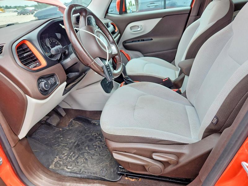 2015 Jeep Renegade მანქანა იყიდება აუქციონზე, vin: ZACCJABT0FPB46912, აუქციონის ნომერი: 64197846