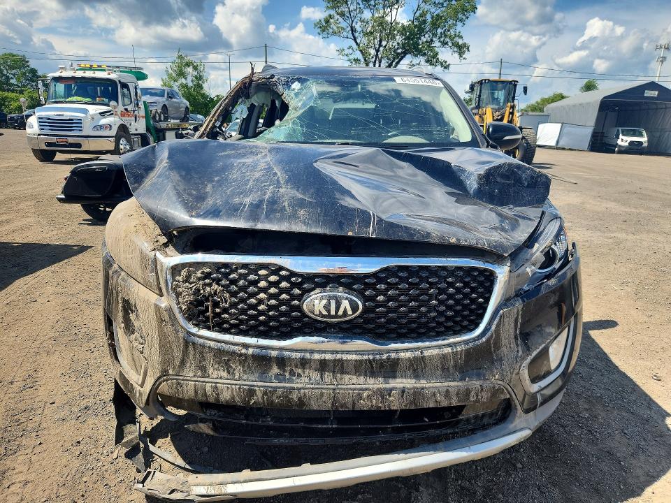 64551446 :رقم المزاد ، 5XYPHDA55GG009841 vin ، 2016 Kia Sorento مزاد بيع