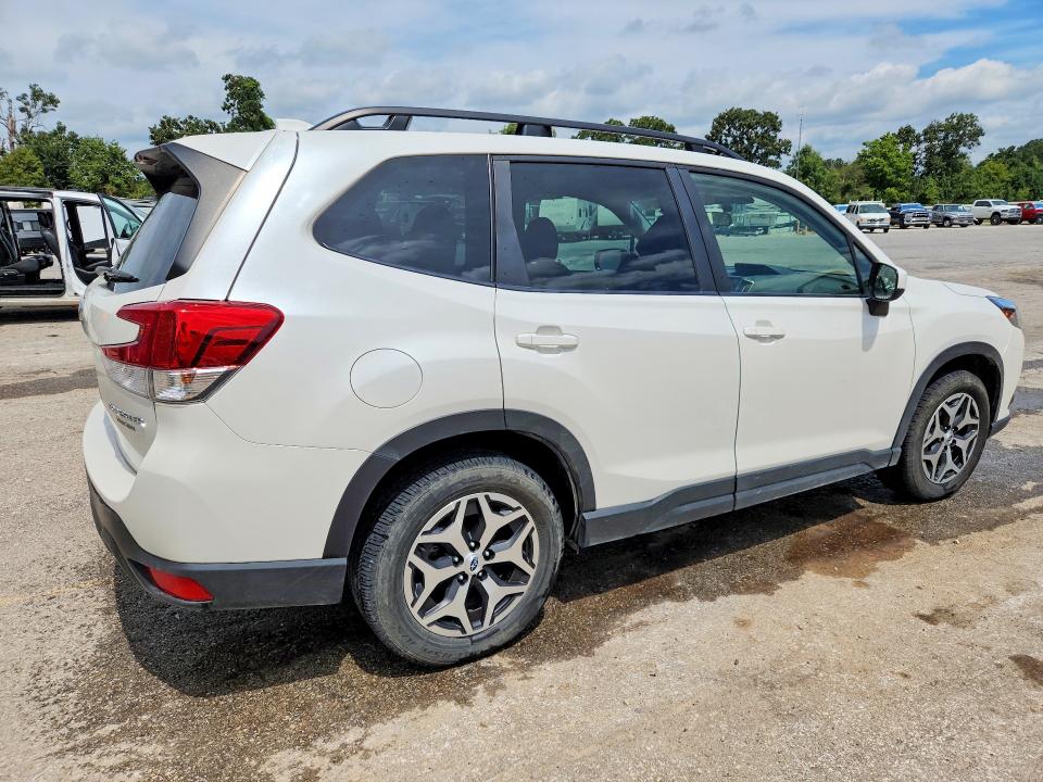 Продаж на аукціоні авто 2023 Subaru Forester, vin: JF2SKADC5PH448583, номер лоту: 65030246