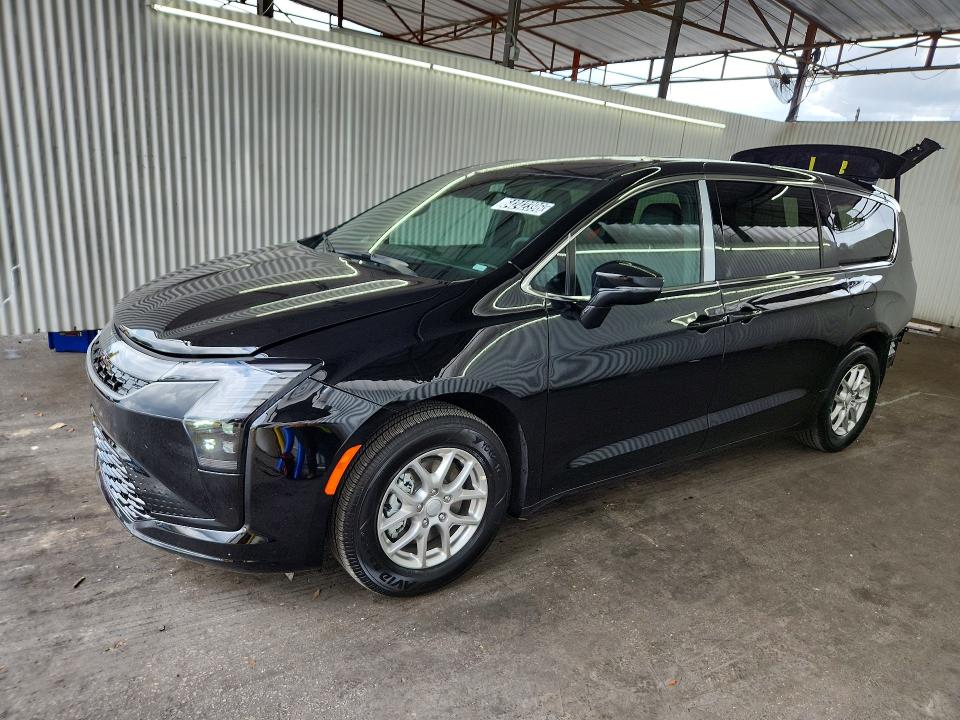 Auction sale of the 2027 Chrysler Pacifica, vin: 2C4RC1BG5VR569972, lot number: 64242396