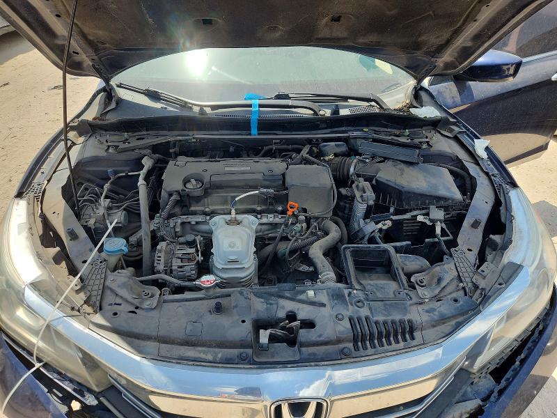 Продаж на аукціоні авто 2017 Honda Accord, vin: 1HGCR2F58HA060410, номер лоту: 66354386