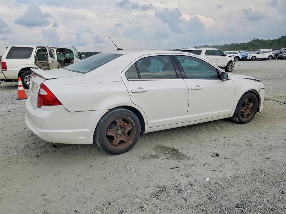 66812386 :رقم المزاد ، 3FAHP0HA2AR170041 vin ، 2010 Ford Fusion مزاد بيع