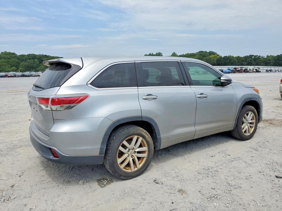 2015 Toyota Highlander მანქანა იყიდება აუქციონზე, vin: 5TDZARFH6FS016246, აუქციონის ნომერი: 65852096