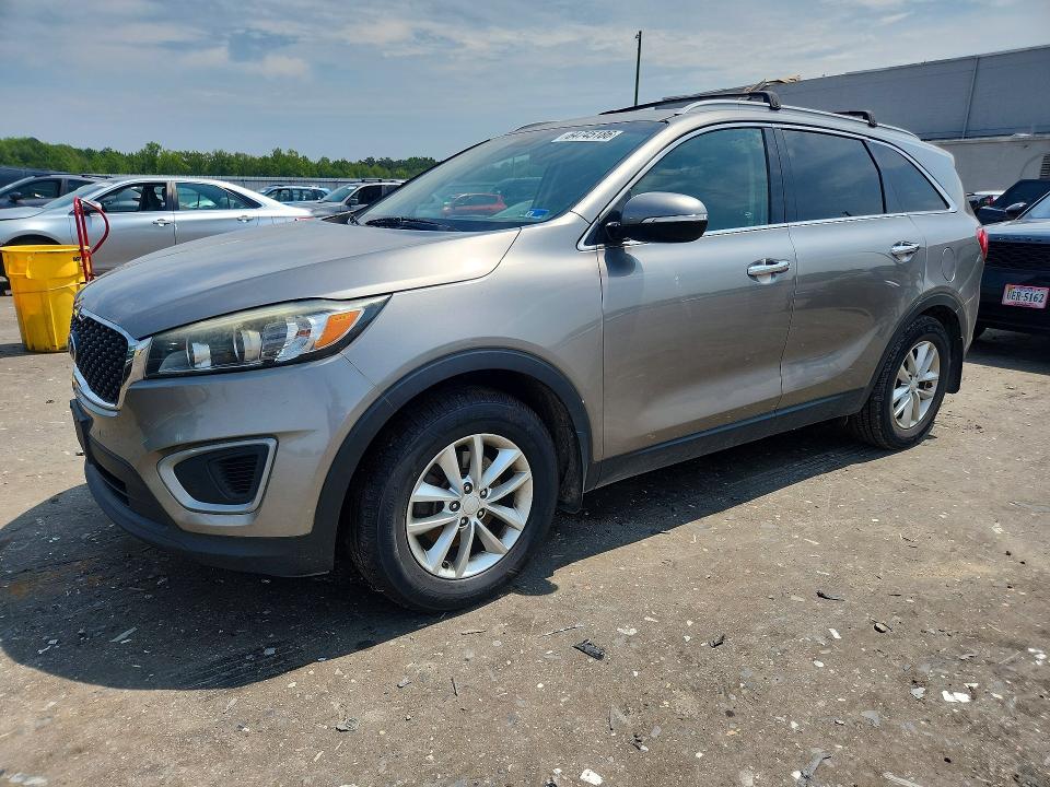 2017 Kia Sorento მანქანა იყიდება აუქციონზე, vin: 5XYPG4A52HG269764, აუქციონის ნომერი: 64745186