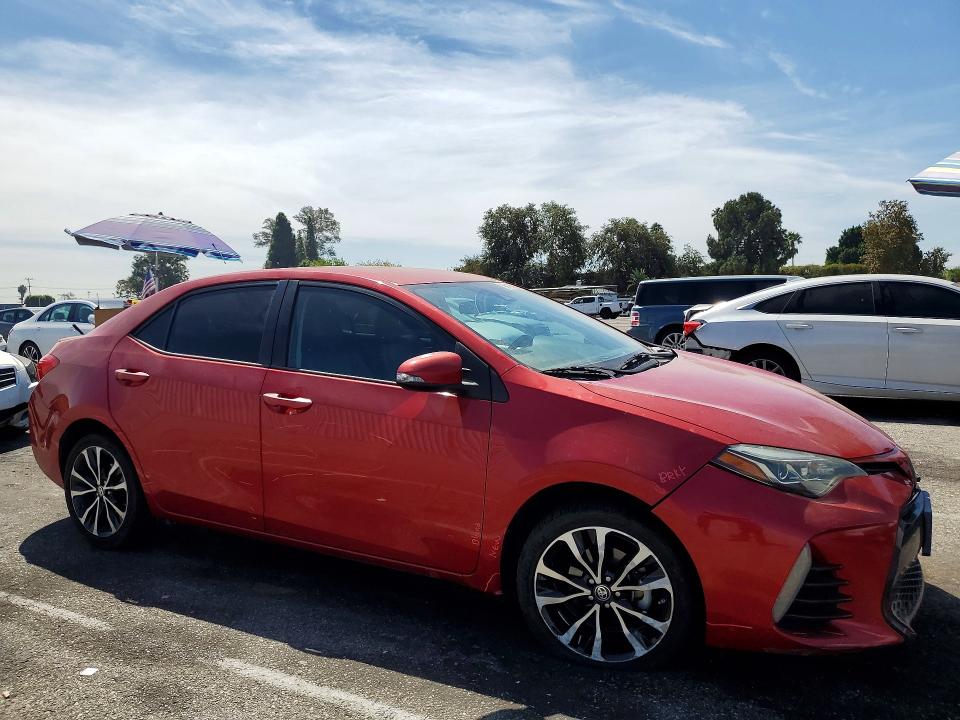 66118086 :رقم المزاد ، 2T1BURHE2KC127388 vin ، 2019 Toyota Corolla مزاد بيع