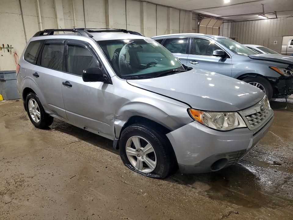 63514326 :رقم المزاد ، JF2SHABCXDH418766 vin ، 2013 Subaru Forester مزاد بيع