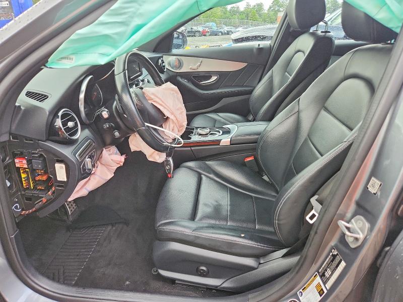 63827566 :رقم المزاد ، 55SWF4KB6JU234675 vin ، 2018 Mercedes-benz C مزاد بيع