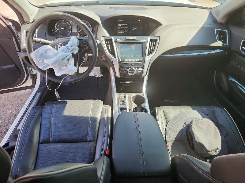 64152526 :رقم المزاد ، 19UUB2F58JA000061 vin ، 2018 Acura Tlx مزاد بيع