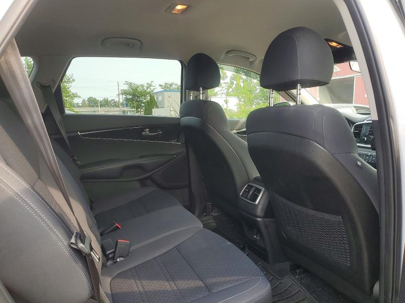 64375586 :رقم المزاد ، 5XYPG4A3XJG380714 vin ، 2018 Kia Sorento مزاد بيع