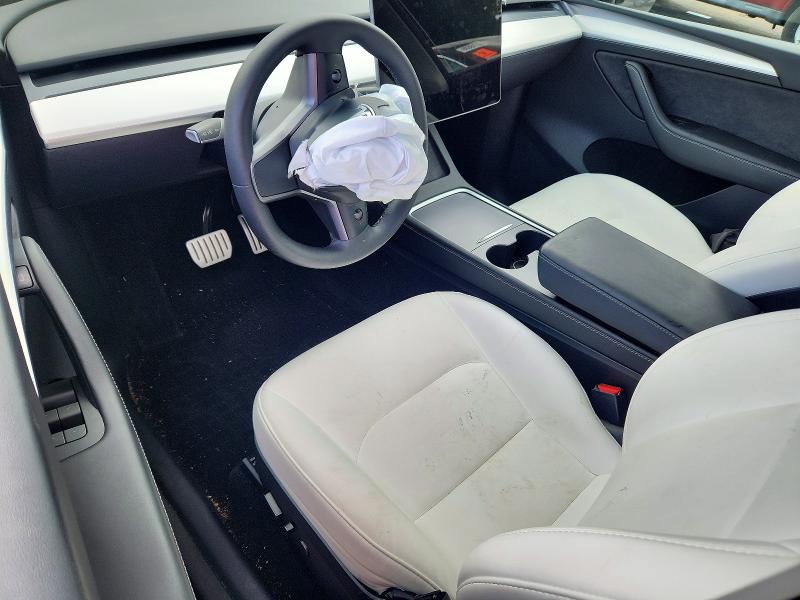 63258286 :رقم المزاد ، 7SAYGDEF9PF842689 vin ، 2023 Tesla Model Y مزاد بيع