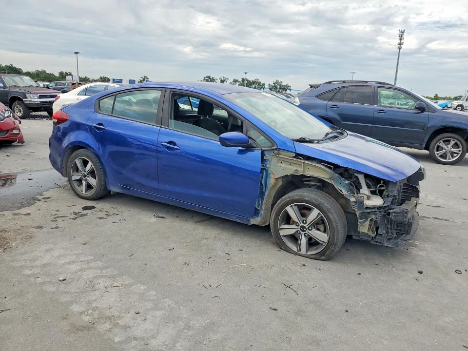 2018 Kia Forte მანქანა იყიდება აუქციონზე, vin: 3KPFL4A71JE186743, აუქციონის ნომერი: 64026316