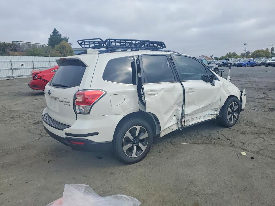 Aukcja sprzedaży 2017 Subaru Forester, vin: JF2SJARC1HH497826, numer aukcji: 64397936