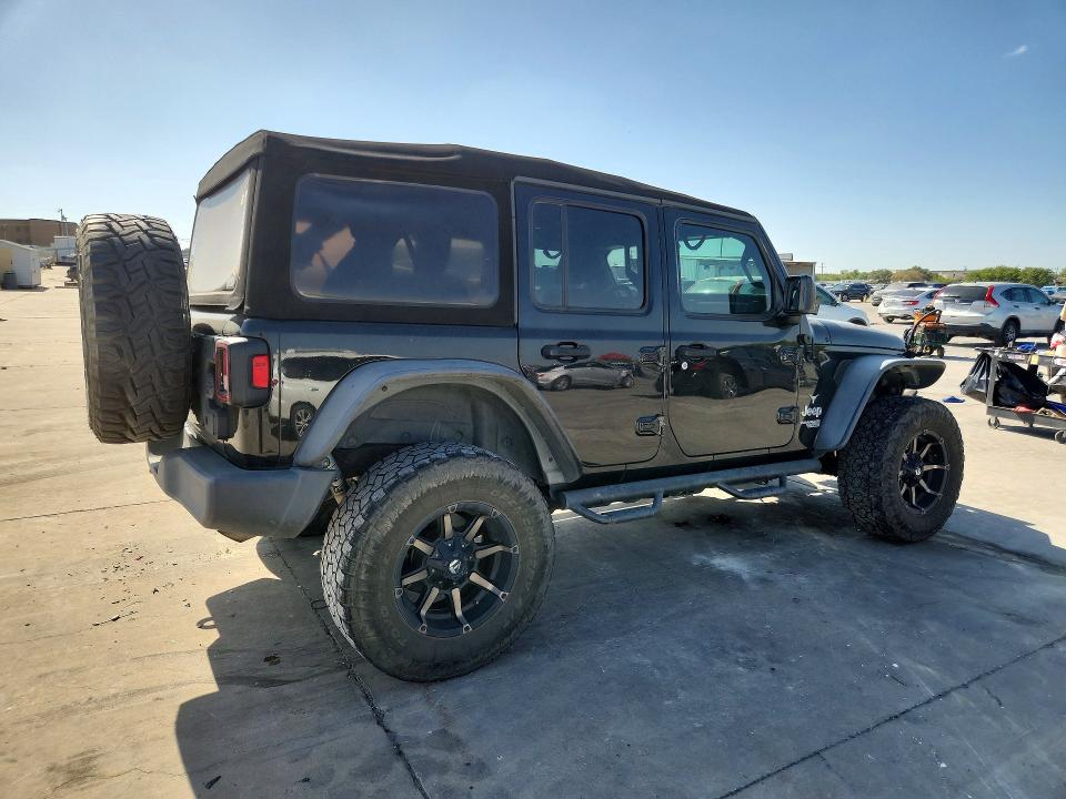 Продаж на аукціоні авто 2018 Jeep Wrangler Unlimited, vin: 1C4HJXDG3JW155351, номер лоту: 64401816