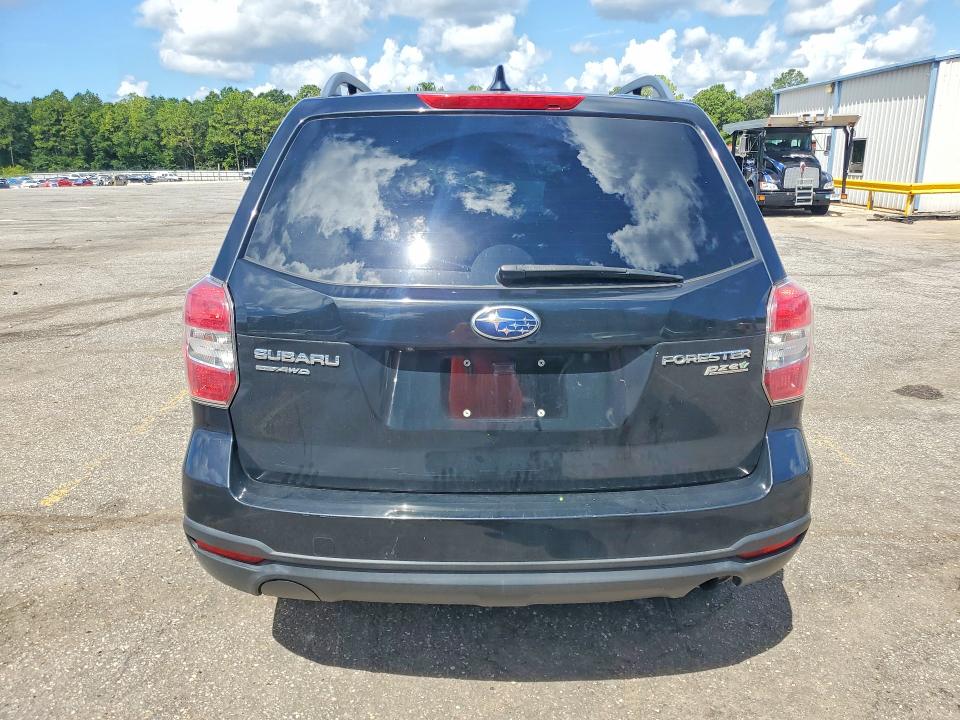 Продажа на аукционе авто 2016 Subaru Forester, vin: JF2SJADC0GH556208, номер лота: 64621036
