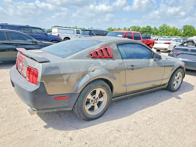 Продажа на аукционе авто 2005 Ford Mustang, vin: 1ZVFT82H055119130, номер лота: 65472116