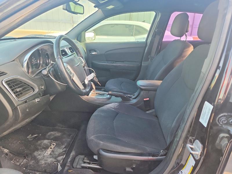 65827566 :رقم المزاد ، 1C3CCBBB8DN554317 vin ، 2013 Chrysler 200 مزاد بيع