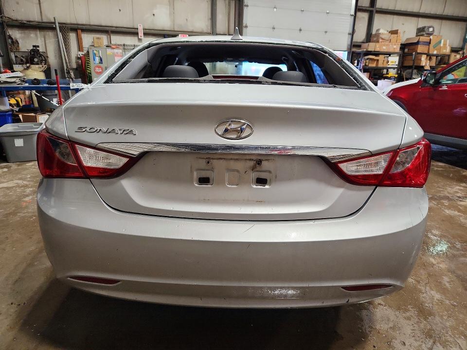 66103116 :رقم المزاد ، 5NPEB4AC7DH796688 vin ، 2013 Hyundai Sonata مزاد بيع