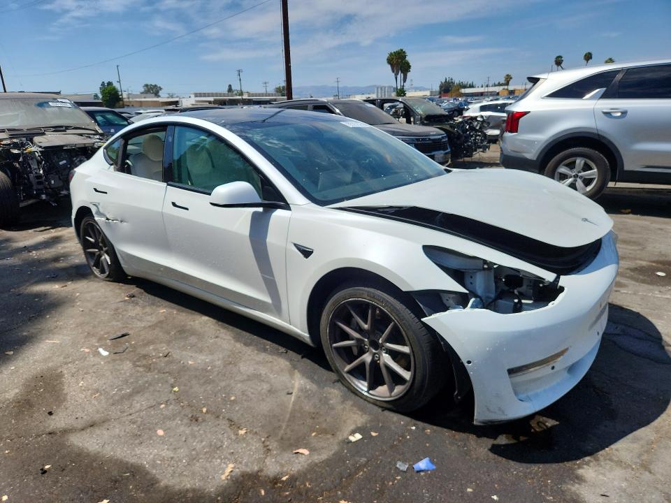 63656206 :رقم المزاد ، 5YJ3E1EAXMF928928 vin ، 2021 Tesla Model 3 مزاد بيع
