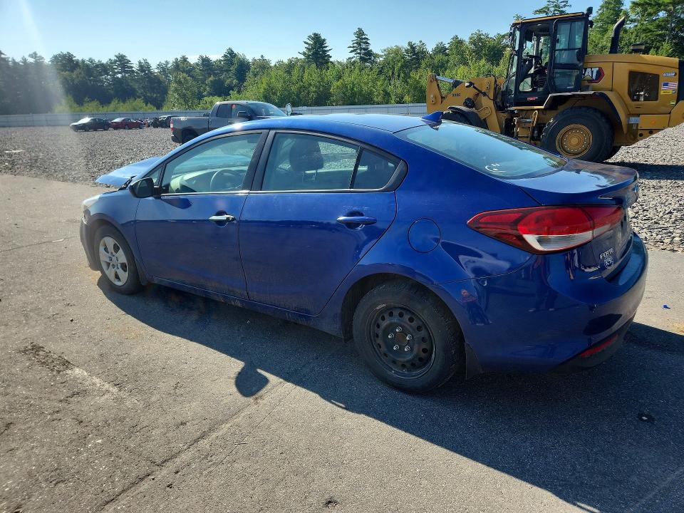 2017 Kia Forte მანქანა იყიდება აუქციონზე, vin: 3KPFK4A7XHE100391, აუქციონის ნომერი: 63896926