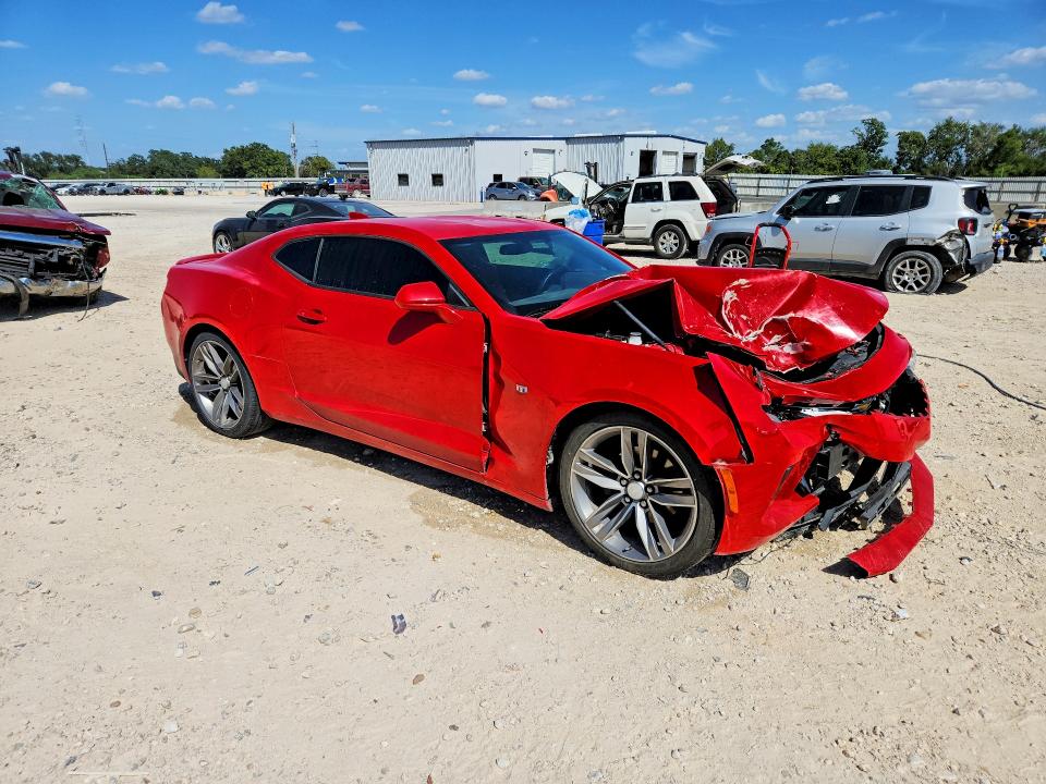 65314616 :رقم المزاد ، 1G1FB1RS4J0103253 vin ، 2018 Chevrolet Camaro مزاد بيع
