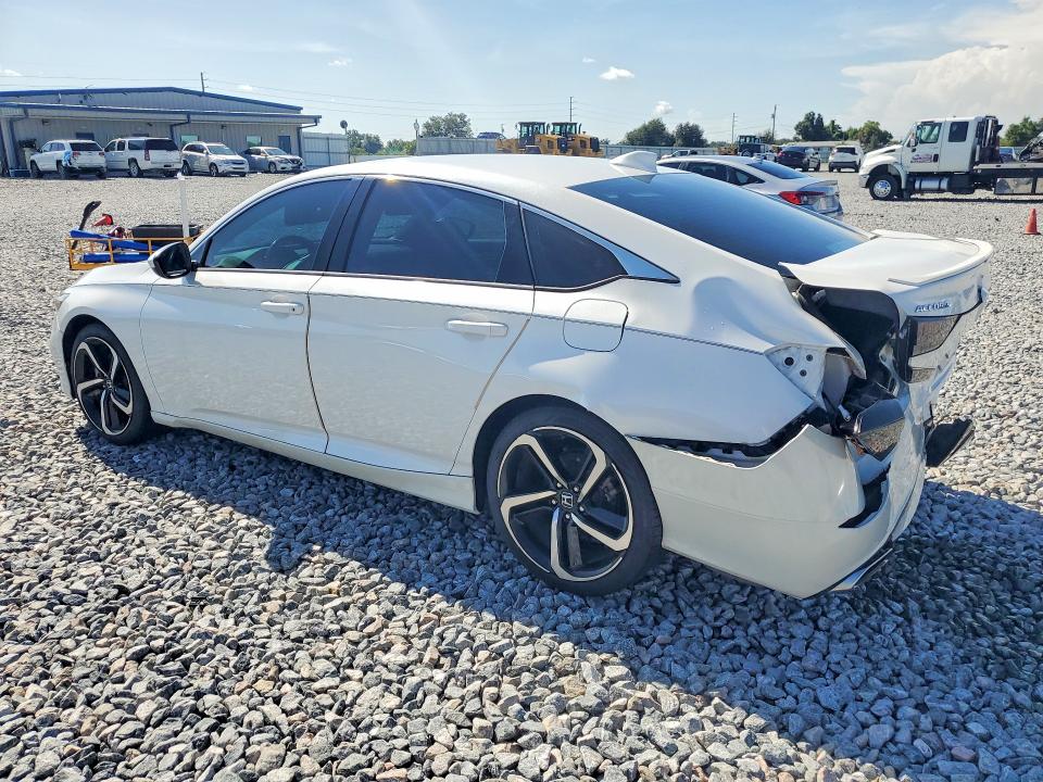 Продаж на аукціоні авто 2018 Honda Accord, vin: 1HGCV1F31JA197411, номер лоту: 65831136