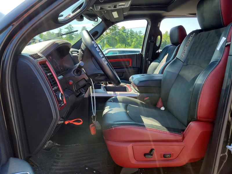64517246 :رقم المزاد ، 1C6RR7YT1HS559360 vin ، 2017 Ram 1500 مزاد بيع