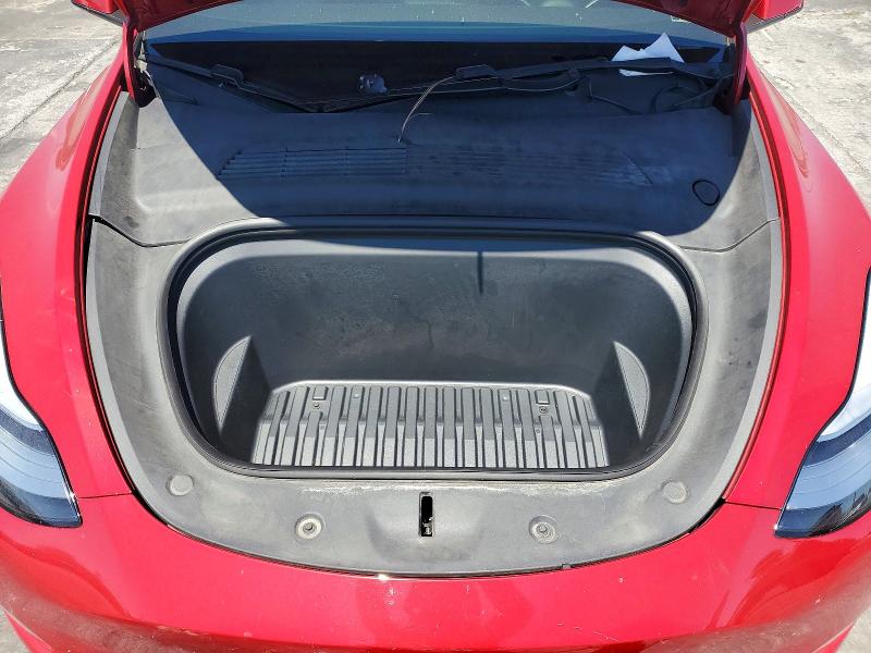 64503846 :رقم المزاد ، 5YJYGDEE8LF051259 vin ، 2020 Tesla Model Y مزاد بيع