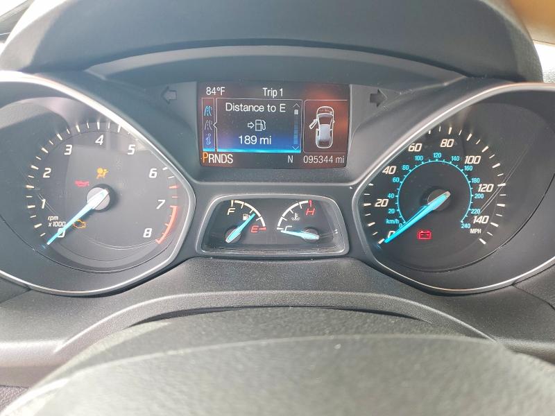 Продаж на аукціоні авто 2016 Ford Escape, vin: 1FMCU0GX0GUB83225, номер лоту: 64704576