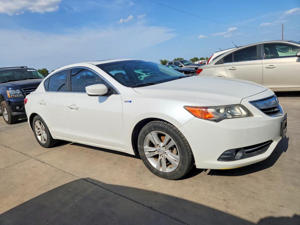 64047066 :رقم المزاد ، 19VDE3F70DE301964 vin ، 2013 Acura Ilx مزاد بيع