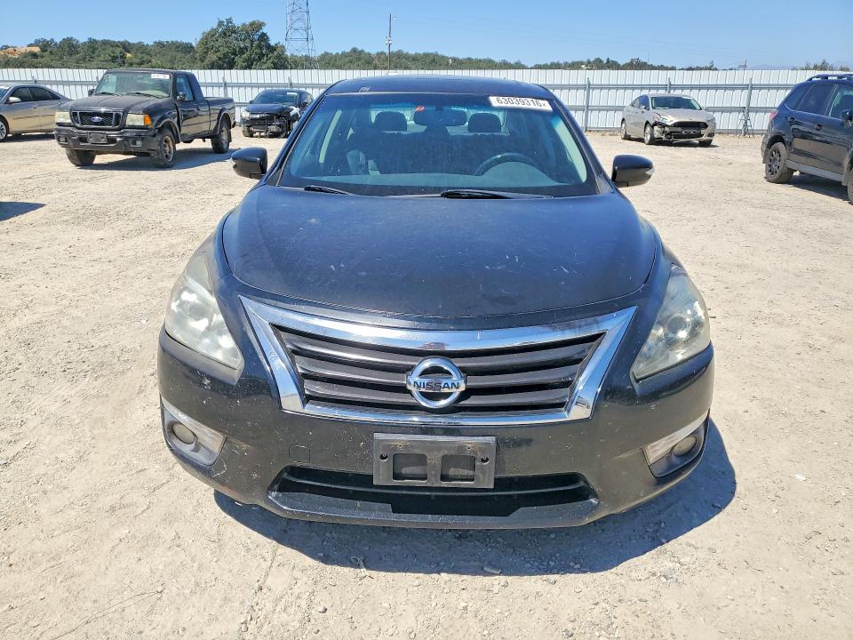63039316 :رقم المزاد ، 1N4BL3AP2FC112406 vin ، 2015 Nissan Altima مزاد بيع