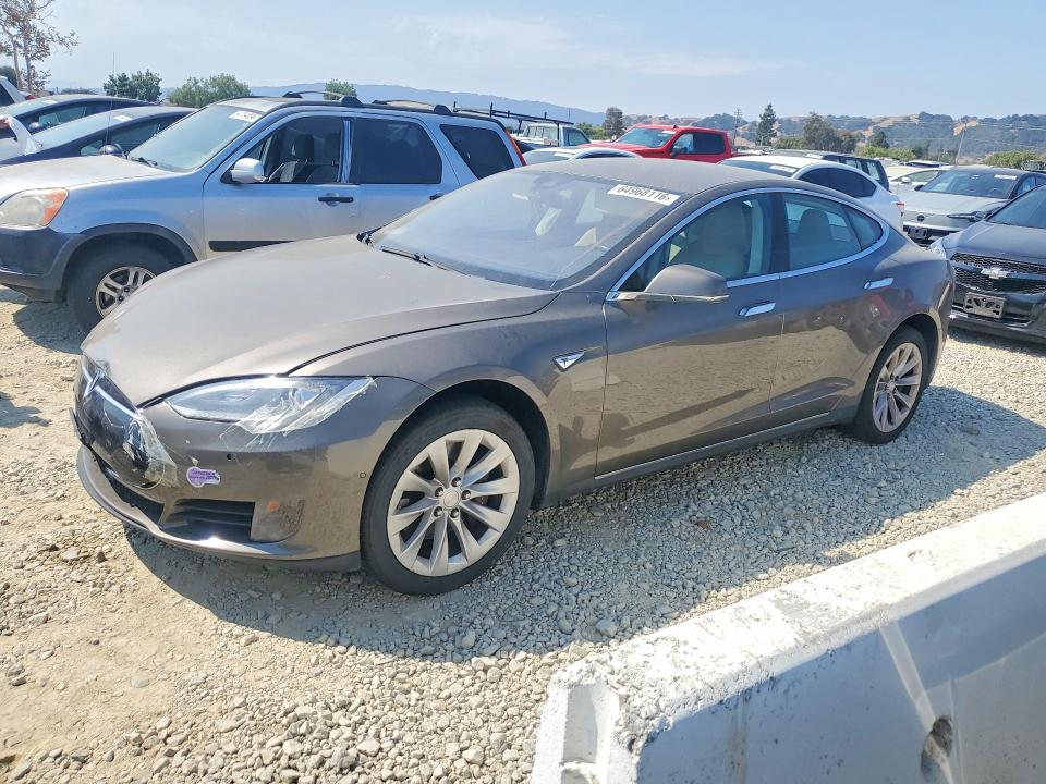 Aukcja sprzedaży 2016 Tesla Model S, vin: 5YJSA1E13GF133974, numer aukcji: 64968116
