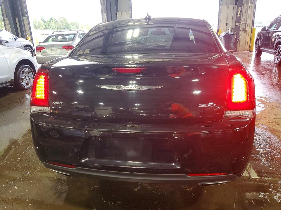 Продажа на аукционе авто 2018 Chrysler 300, vin: 2C3CCAGG5JH292310, номер лота: 64928936