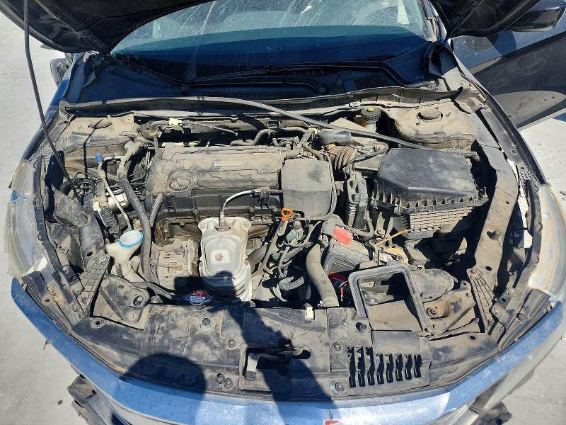 65189456 :رقم المزاد ، 1HGCR2F32HA011203 vin ، 2017 Honda Accord مزاد بيع