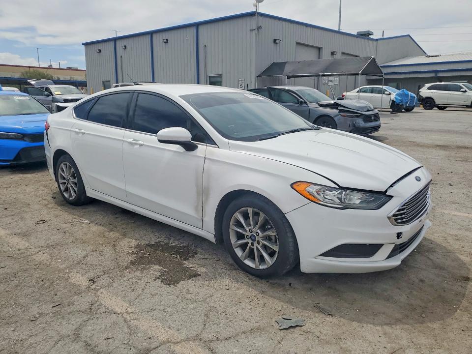 2017 Ford Fusion მანქანა იყიდება აუქციონზე, vin: 3FA6P0LU3HR386676, აუქციონის ნომერი: 67164416
