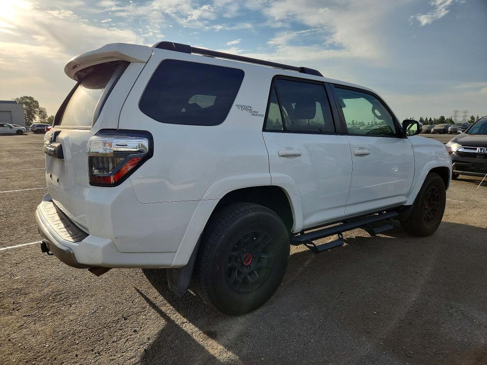 Aukcja sprzedaży 2022 Toyota 4runner, vin: JTERU5JR9N6002061, numer aukcji: 66612616